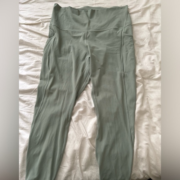 lululemon align leggings with pockets 25” - Picture 3 of 4